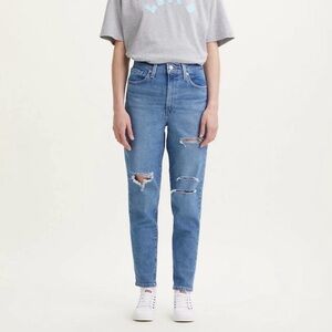 Levi's High Waisted Mom Jean